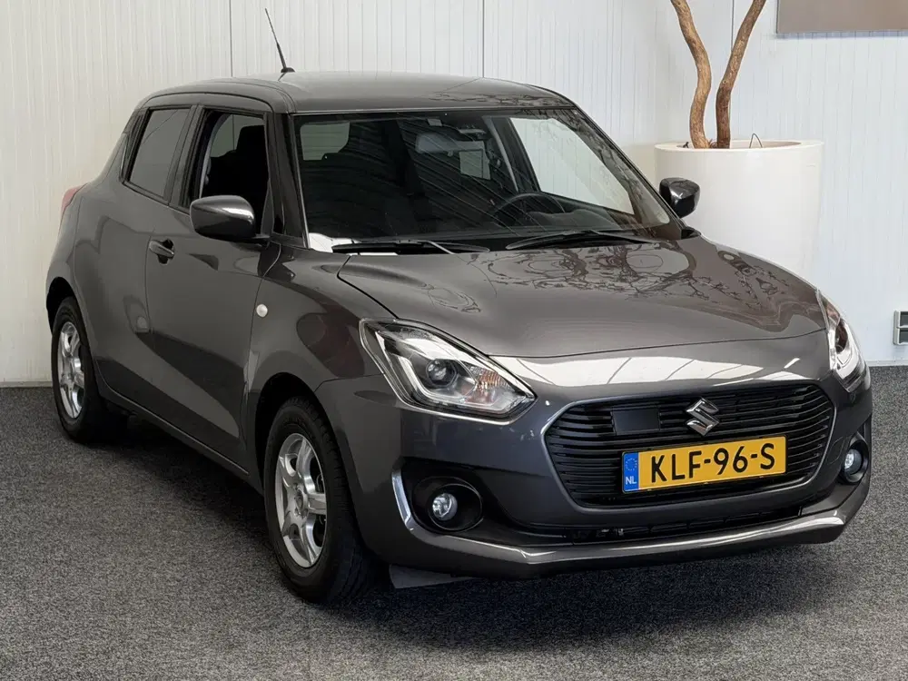 Suzuki Swift 1.2 5 DEURS AUTOMAAT SELECT SMART HYBRID N uit 2021, foto 2