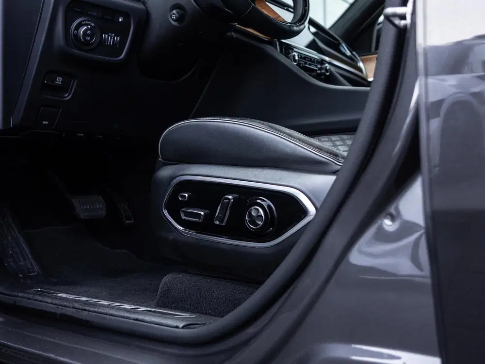 Jeep Grand Cherokee 2.0 Summit Reserve 4xe uit 2023, foto 9