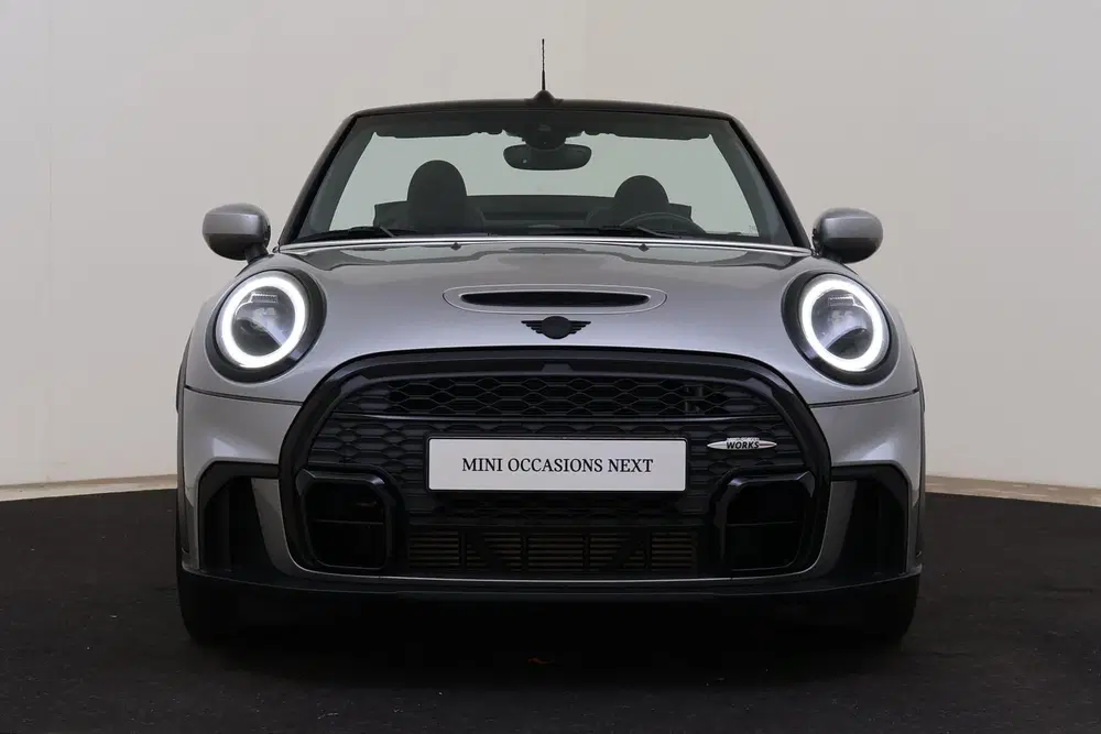 Mini Cabrio Cooper S JCW Automaat uit 2023, foto 4