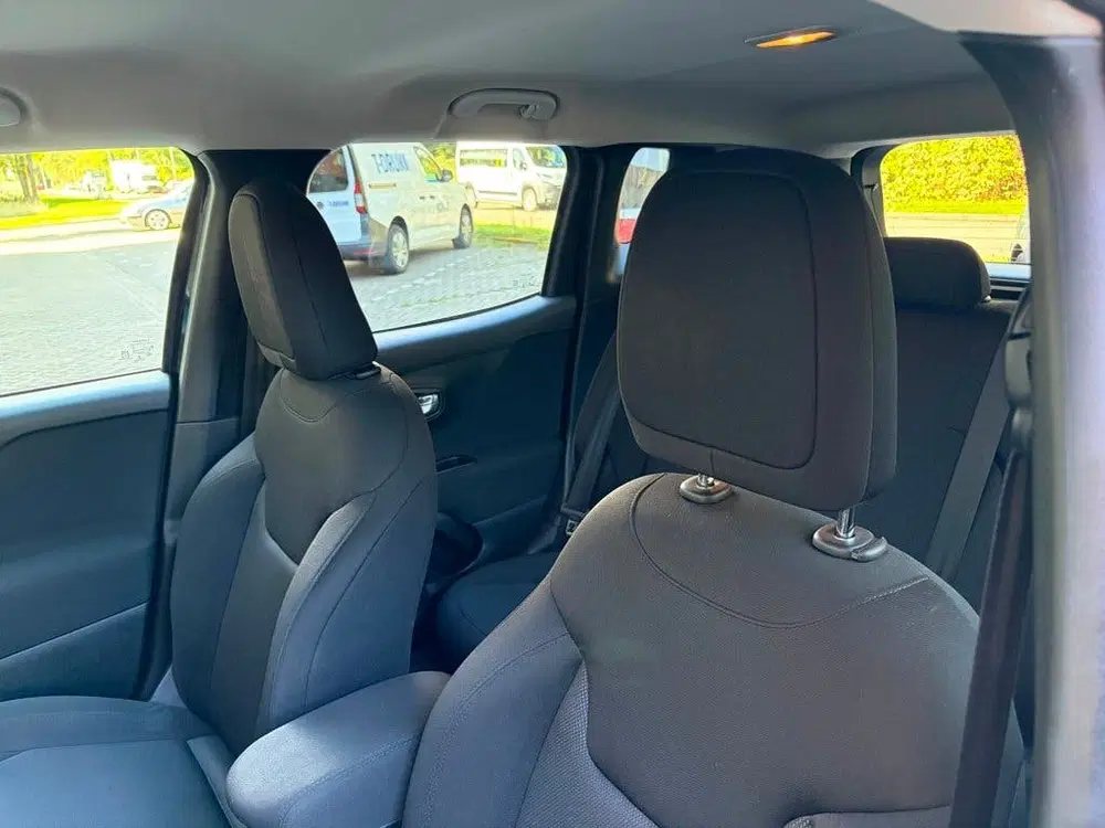 Jeep Renegade Sport uitvoering unieke km 66.872 nap uit 2021, foto 10