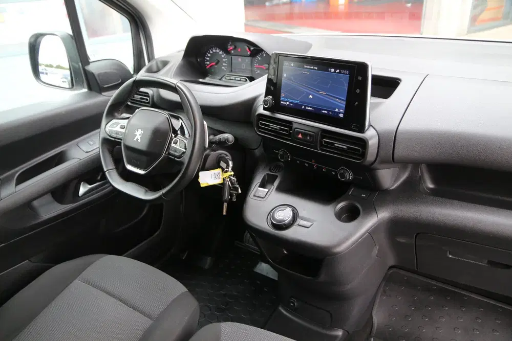 Peugeot Partner 1.5 BlueHDi 130 uit 2023, foto 5