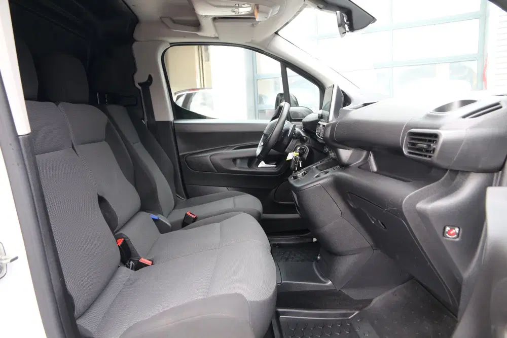 Peugeot Partner 1.5 BlueHDi 130 uit 2023, foto 9