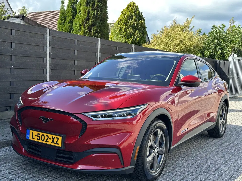 Ford Mustang Mach-E Extended RWD 98 kWh uit 2021, foto 3