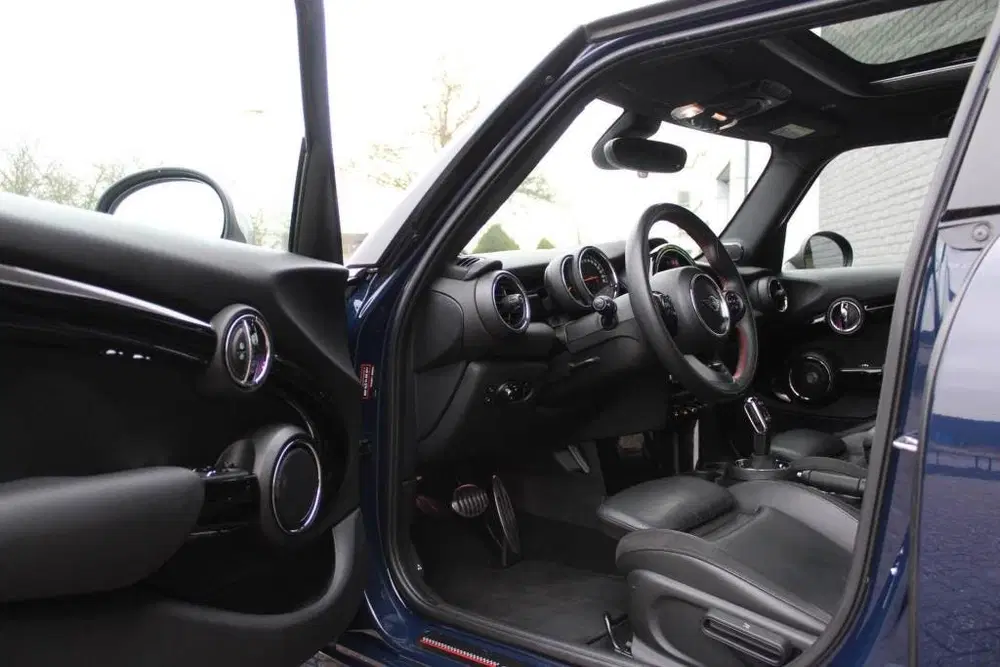Mini Cooper S Cooper S 2.0 Cooper S AUT JCW PANO ACC H uit 2019, foto 6