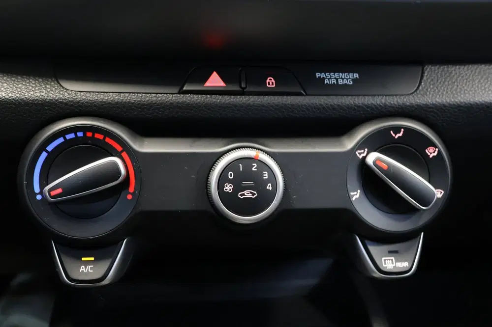 Kia Stonic 1.0 T-GDi MHEV DynamicLine uit 2021, foto 10
