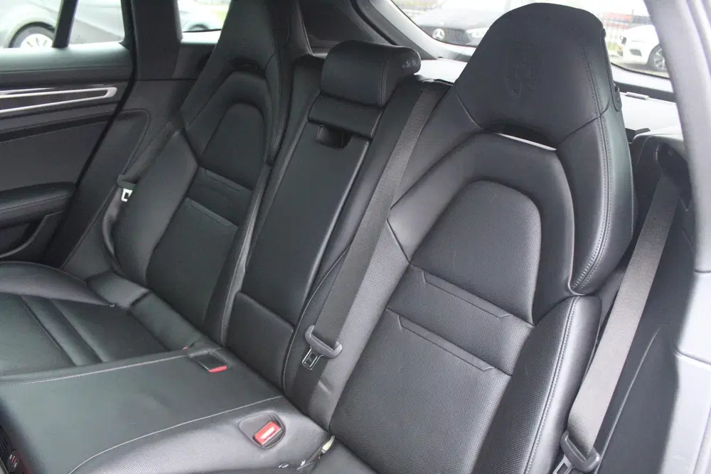 Porsche Panamera Sport Turismo 2.9 4 E-Hybrid uit 2020, foto 13