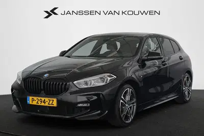 BMW 1-serie 120i Business Edition Automaat M Sport Sto uit 2022