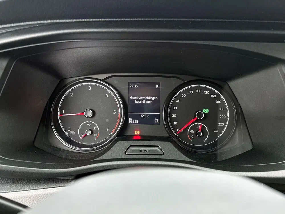 Volkswagen Transporter 2.0 TDI L2H1 150PK uit 2021, foto 11