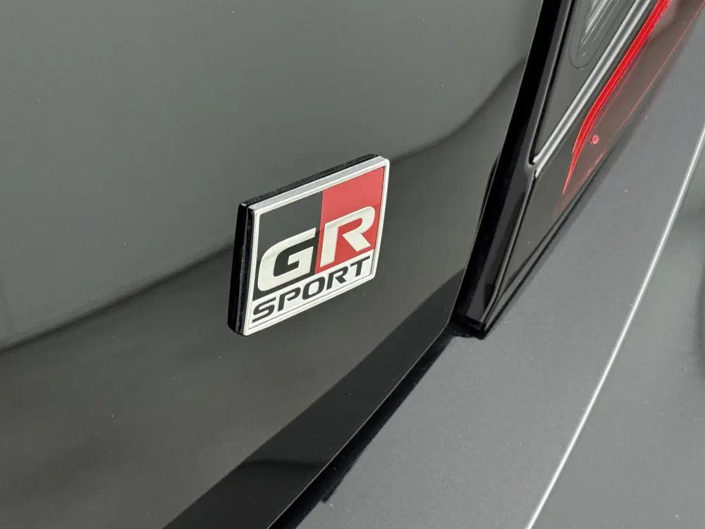 Toyota Aygo X Hybrid 115 GR Sport Voorraadkorting 1000 e uit 2026, foto 7