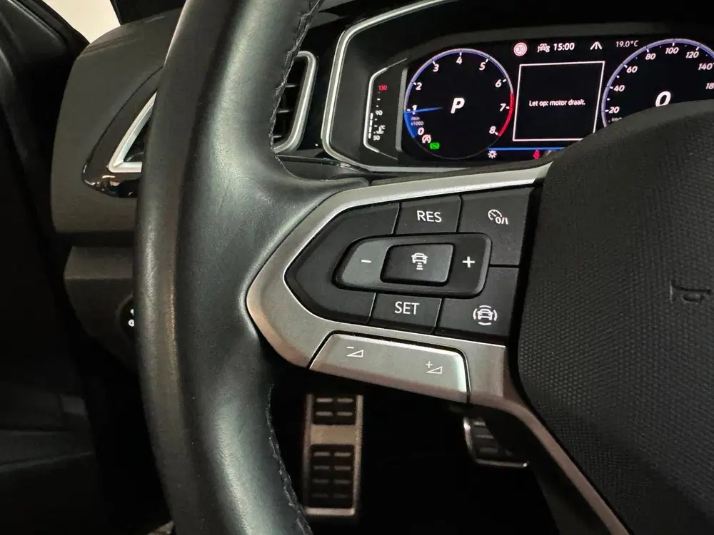 Volkswagen T-Roc 1.5 TSI Life Keyless uit 2024, foto 12