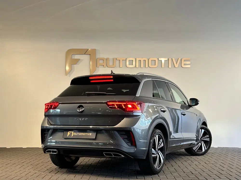 Volkswagen T-Roc 1.5 TSI Life Keyless uit 2024, foto 4
