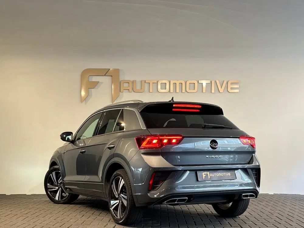 Volkswagen T-Roc 1.5 TSI Life Keyless uit 2024, foto 6