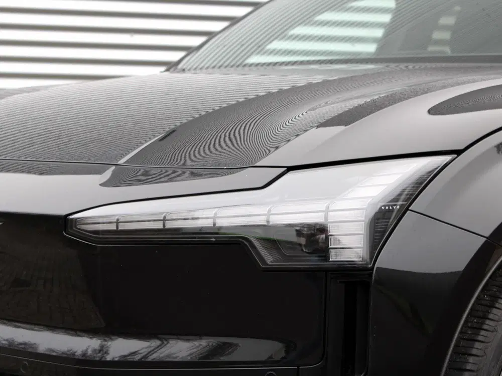 Volvo EX30 Single Motor Extended Range Plus Europa Bl uit 2026, foto 3