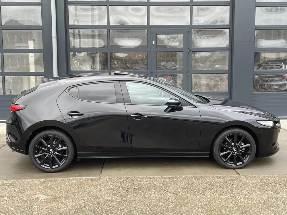 Mazda 3 2.0 e-SkyActiv-X M Hybrid 186 Takumi uit 2025, foto 5
