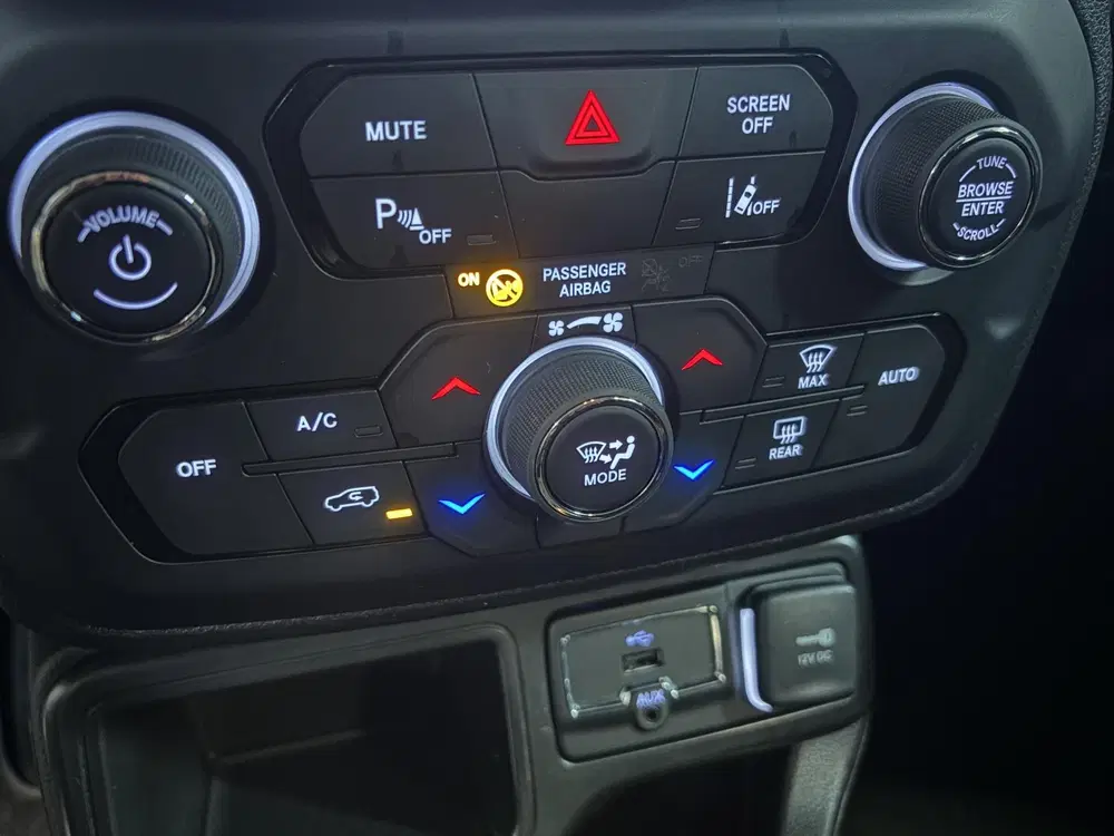Jeep Renegade 1.0Turbo 120pk Limited Apple Carplay uit 2021, foto 15