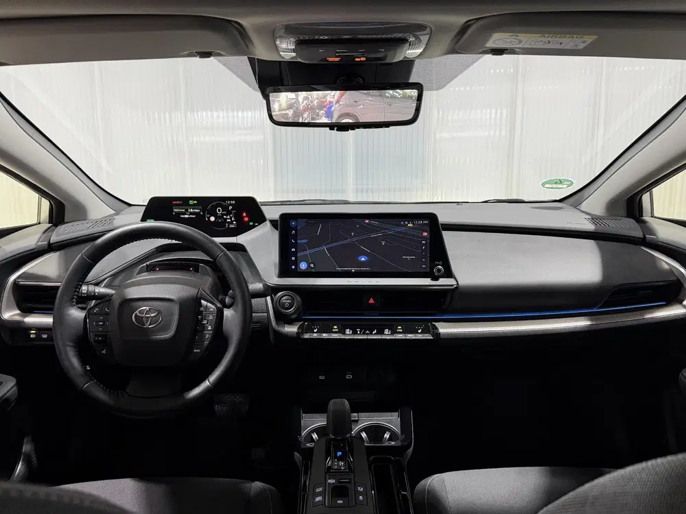 Toyota Prius 2.0 Plug-in Executive Panoramadak uit 2024, foto 4