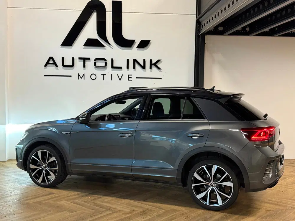 Volkswagen T-Roc 1.5 TSI R-Line Business+ uit 2022, foto 13