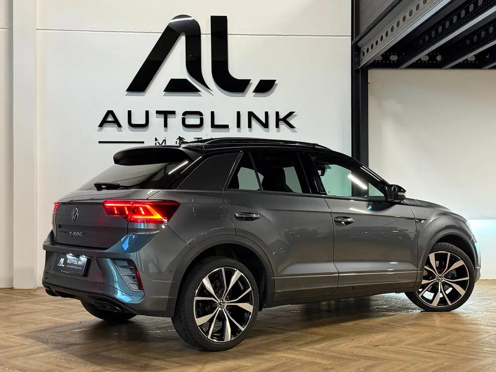 Volkswagen T-Roc 1.5 TSI R-Line Business+ uit 2022, foto 8