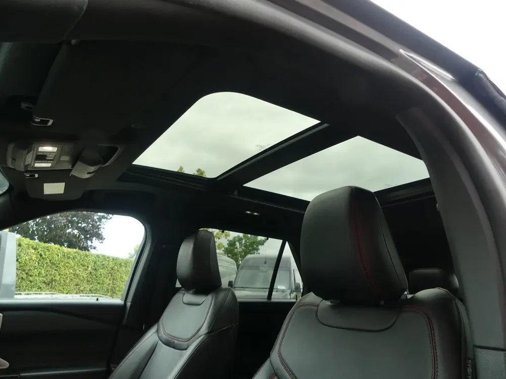 Ford Explorer 3.0 V6 EcoBoost PHEV ST-Line uit 2022, foto 10