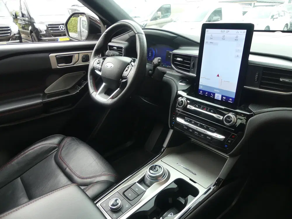 Ford Explorer 3.0 V6 EcoBoost PHEV ST-Line uit 2022, foto 2