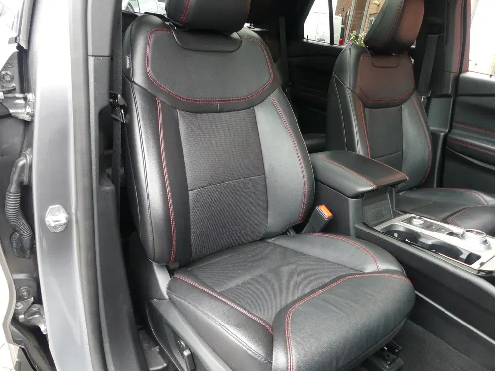 Ford Explorer 3.0 V6 EcoBoost PHEV ST-Line uit 2022, foto 7