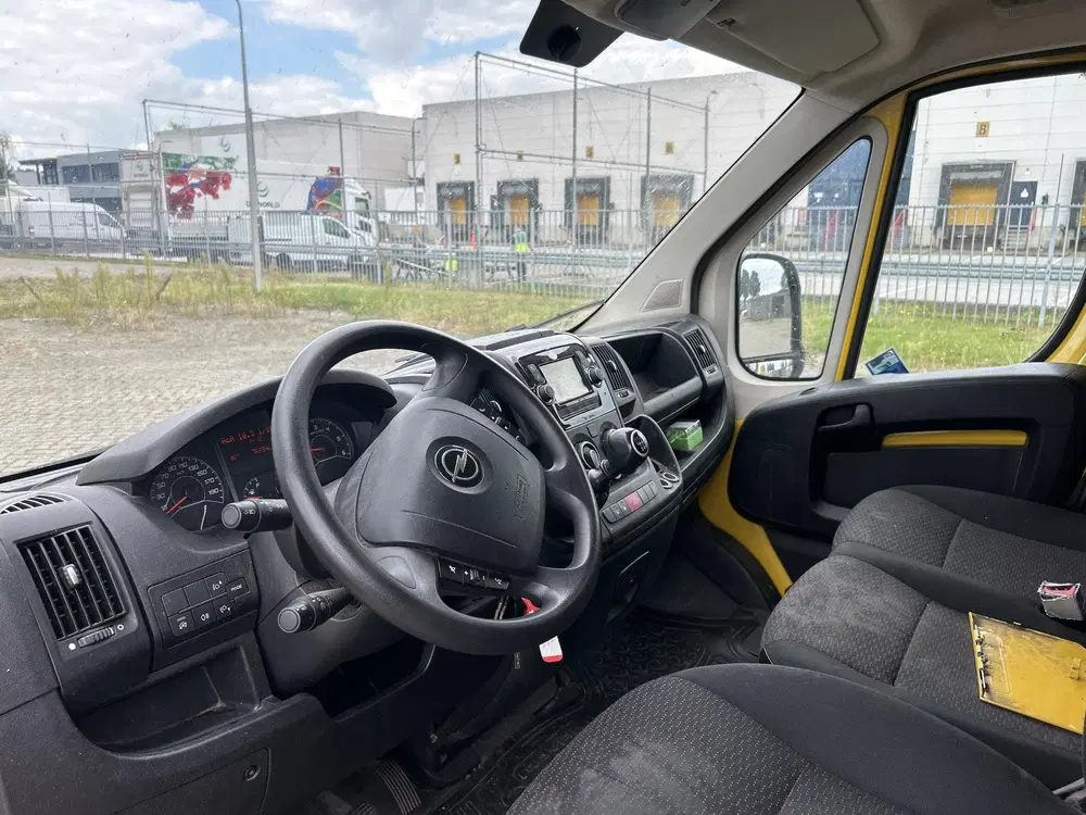 Opel Movano 2.2D 120 L2H2 Edition uit 2022, foto 3