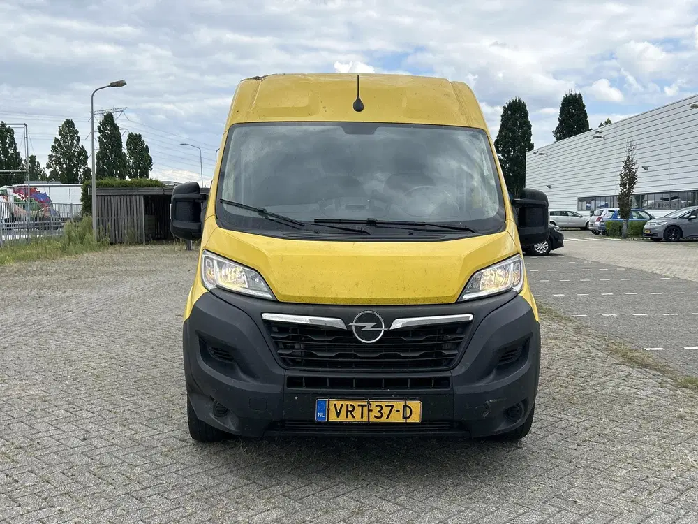 Opel Movano 2.2D 120 L2H2 Edition uit 2022, foto 5