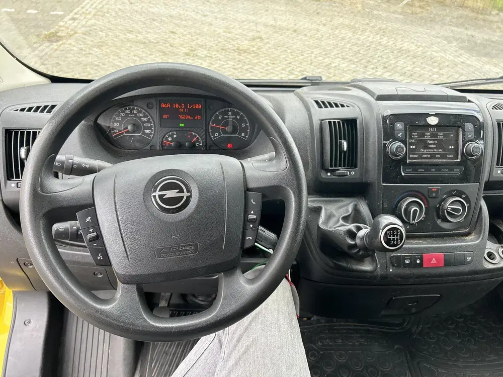 Opel Movano 2.2D 120 L2H2 Edition uit 2022, foto 9