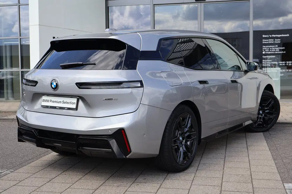 BMW iX xDrive45 M Sport uit 2026, foto 9