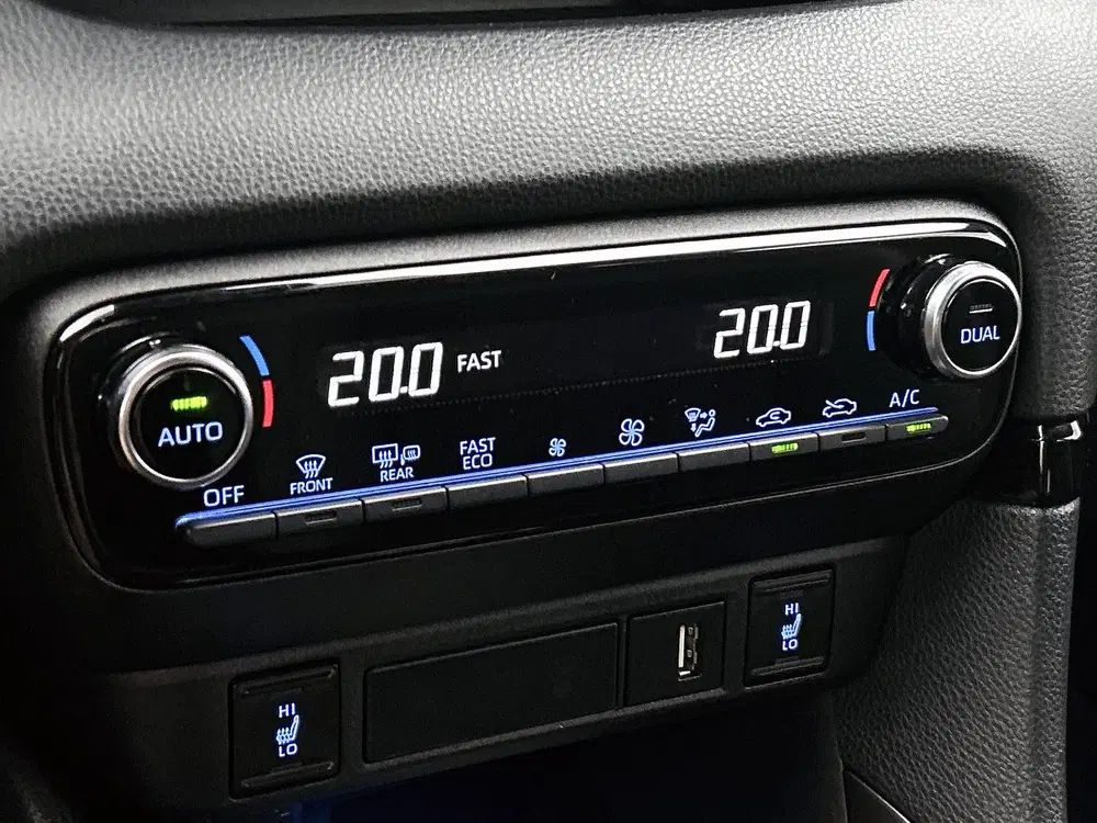 Toyota Yaris 1.5 Hybrid GR Sport uit 2022, foto 11