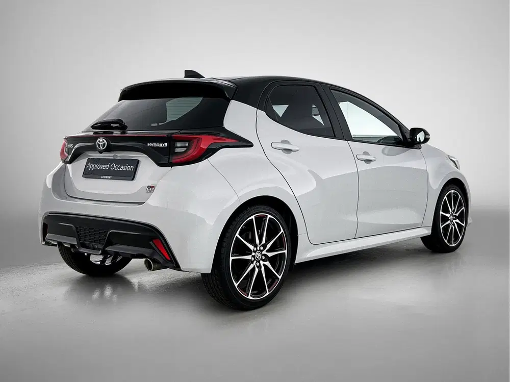 Toyota Yaris 1.5 Hybrid GR Sport uit 2022, foto 2