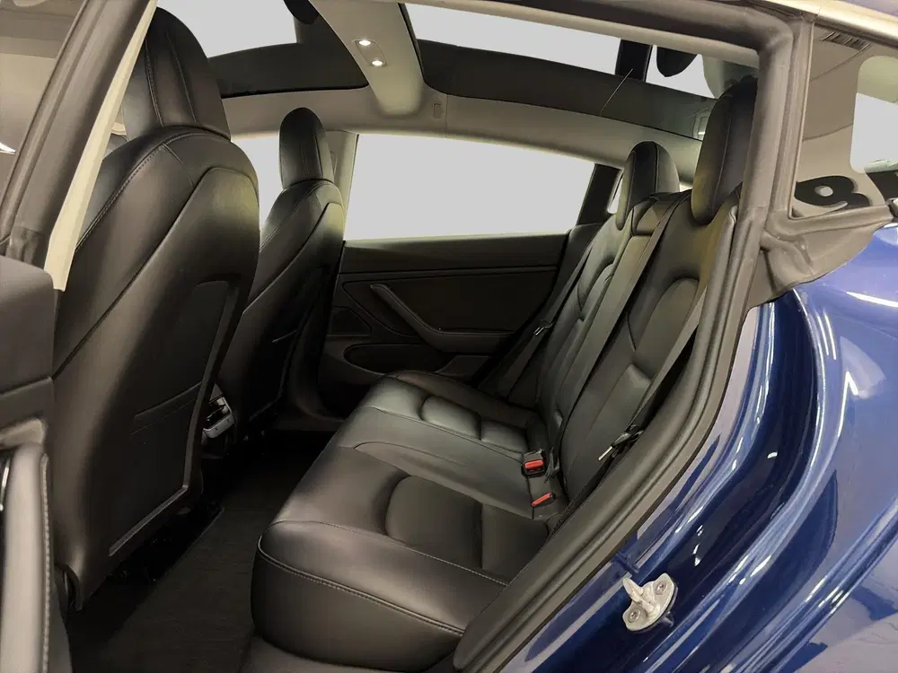 Tesla Model 3 Standard RWD Plus 60 kWh uit 2019, foto 6