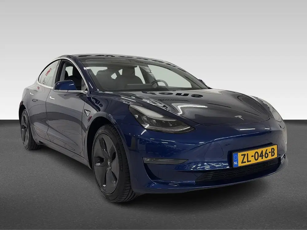 Tesla Model 3 Standard RWD Plus 60 kWh uit 2019, foto 8