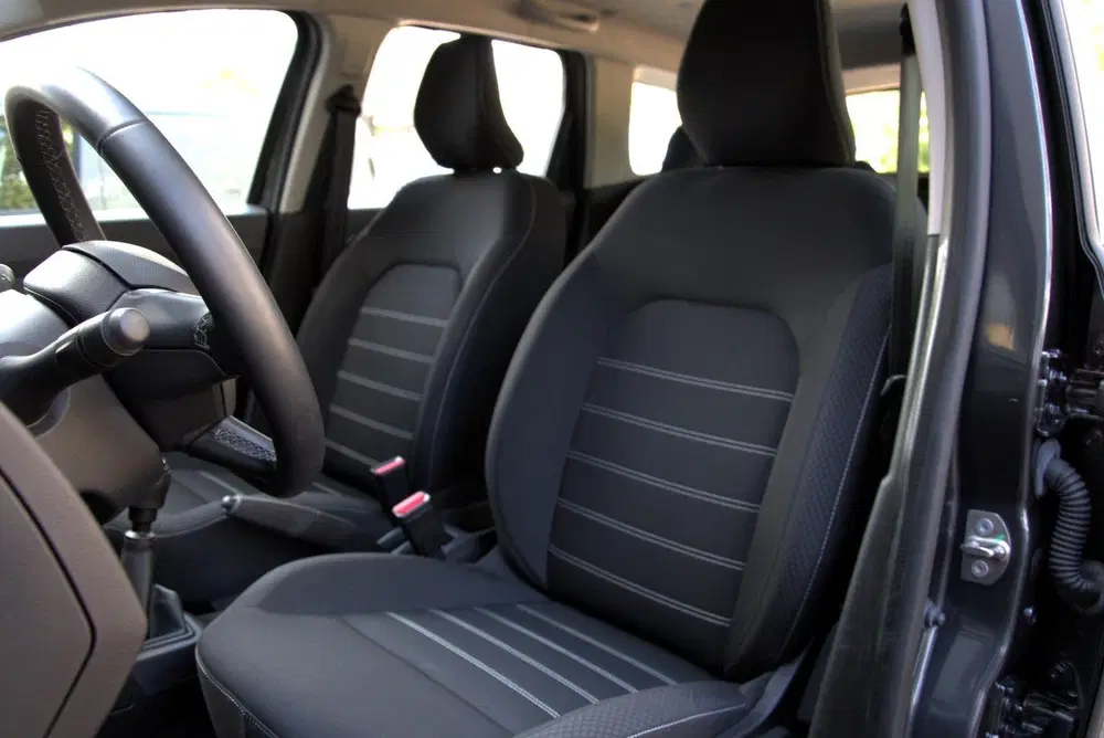 Dacia Duster 1.0 TCe 100 ECO-G Essential uit 2023, foto 14
