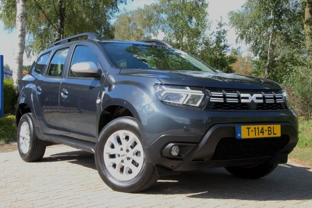 Dacia Duster 1.0 TCe 100 ECO-G Essential uit 2023, foto 2