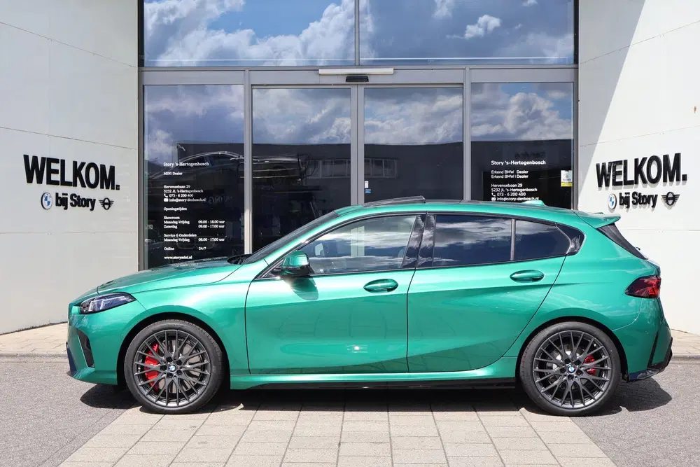 BMW 1-serie 120 M Sport Automaat uit 2026, foto 7