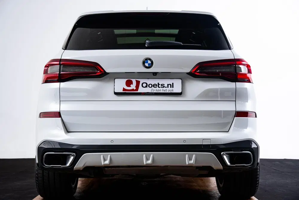 BMW X5 xDrive30d High Executive M-sport uit 2019, foto 10