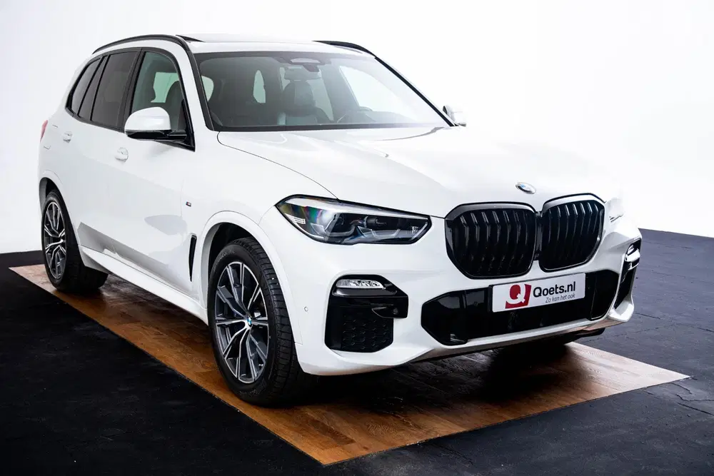 BMW X5 xDrive30d High Executive M-sport uit 2019, foto 8