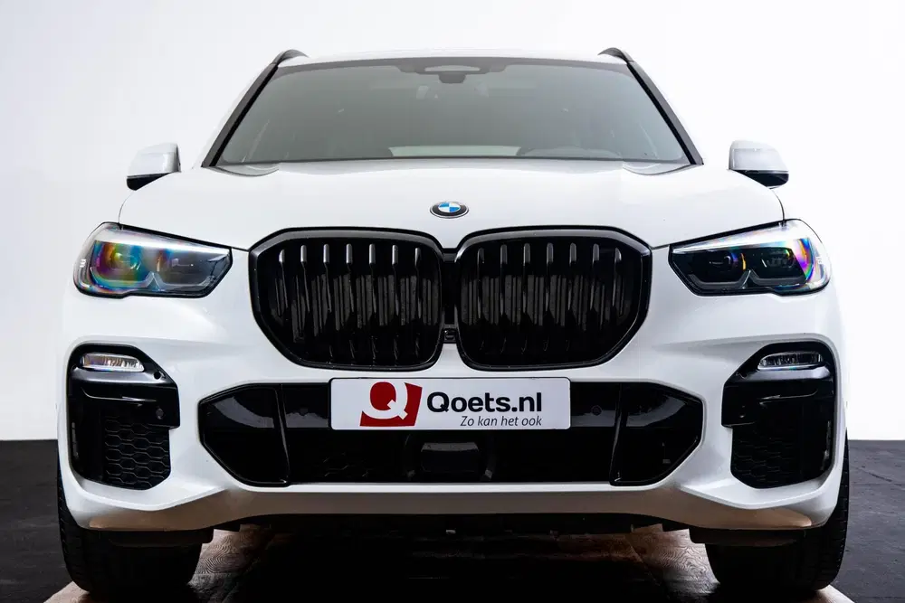 BMW X5 xDrive30d High Executive M-sport uit 2019, foto 9