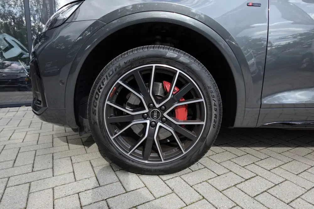 Audi Q5 50 TFSI e S edition PANO 360 KEYLESS uit 2022, foto 12