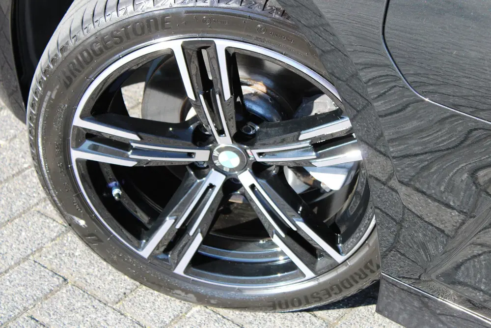 BMW 3-serie 330e M Sport Automaat uit 2025, foto 9