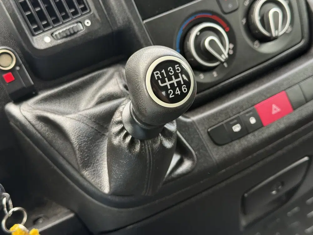Peugeot Boxer 2.0 BlueHDI 131 PK EURO 6 uit 2019, foto 14