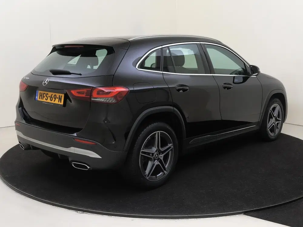 Mercedes-Benz GLA 250 e AMG Line Sfeerverlichting uit 2023, foto 4