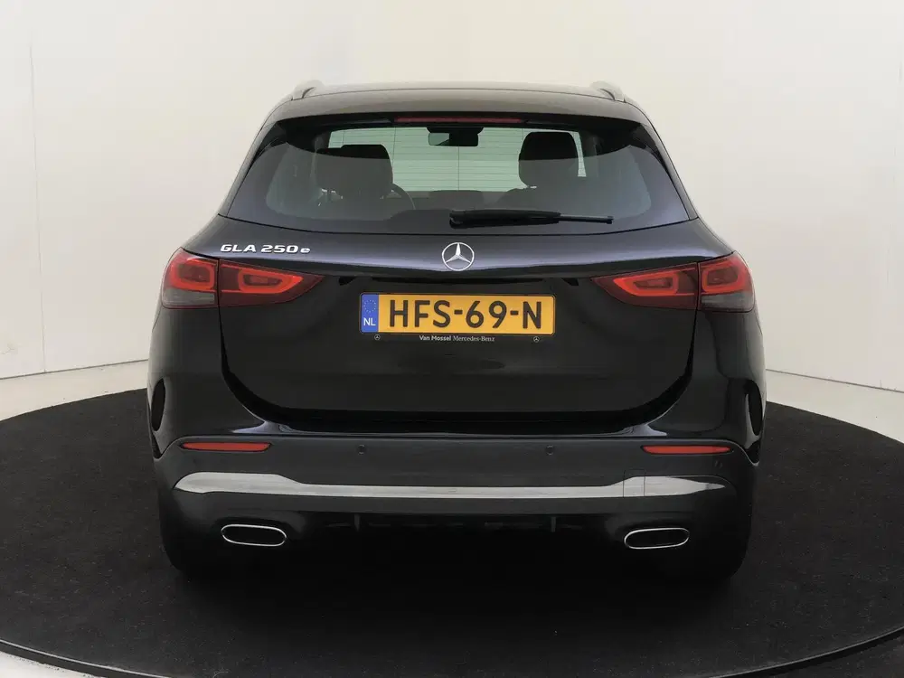 Mercedes-Benz GLA 250 e AMG Line Sfeerverlichting uit 2023, foto 7