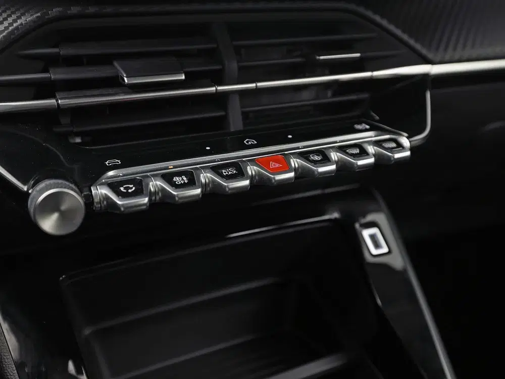 Peugeot 208 1.2 Hybrid Allure Sport Style Automaat (AP uit 2025, foto 9