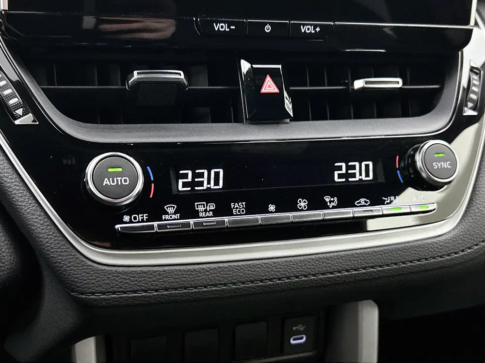 Toyota Corolla Cross Hybrid 140 Style uit 2025, foto 13