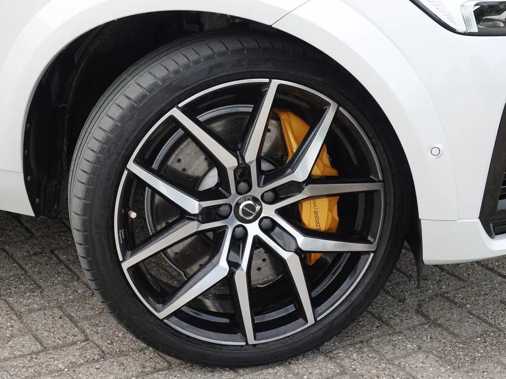 Volvo XC60 2.0 T8 Plug-in-hybrid AWD Polestar Enginee uit 2021, foto 15
