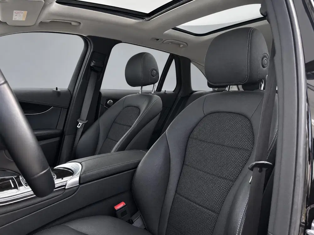 Mercedes-Benz GLC 300e 4MATIC Advantage uit 2021, foto 10