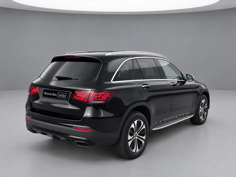 Mercedes-Benz GLC 300e 4MATIC Advantage uit 2021, foto 2