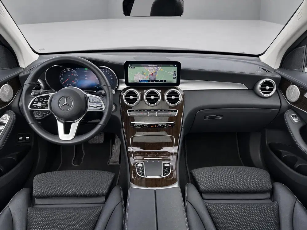 Mercedes-Benz GLC 300e 4MATIC Advantage uit 2021, foto 5